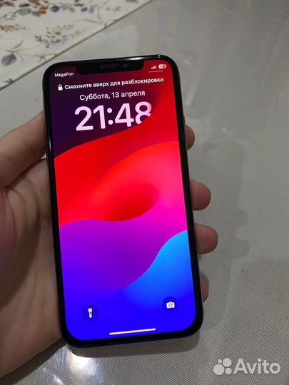 iPhone Xs, 64 ГБ