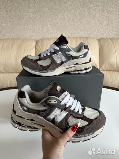 Кроссовки New balance nb 2002r