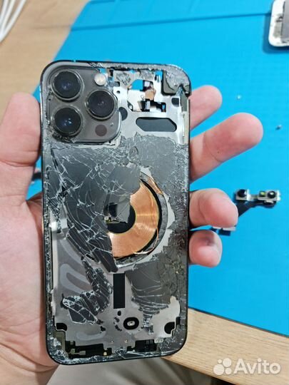 Скупка iPhone на запчасти