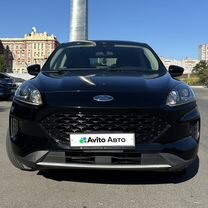 Ford Escape 1.5 AT, 2020, 92 000 км, с пробегом, цена 1 800 000 руб.