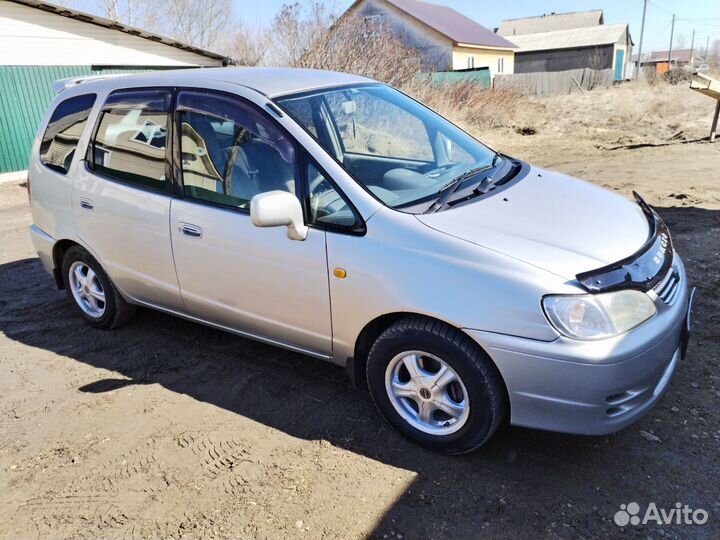 Toyota Corolla Spacio 1.6 AT, 1999, 299 999 км