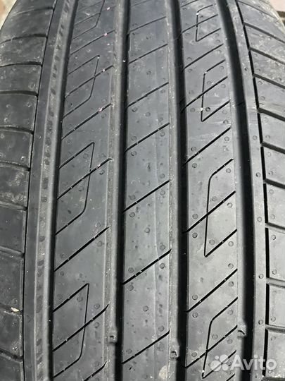 Kumho Solus HS63 225/55 R18