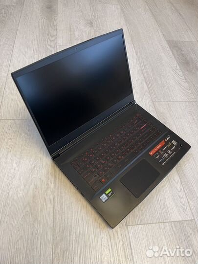 Игровой ноутбук MSI i5 (9th) GTX 1050 TI 16gb