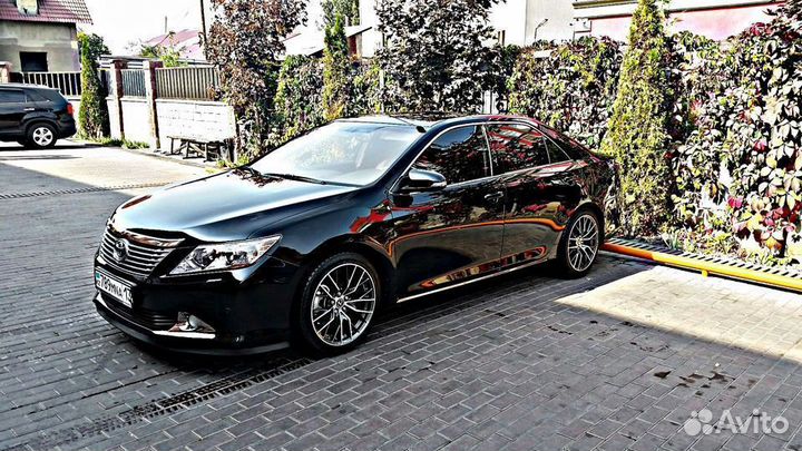 R19 Lexus GS F-Sport (Toyota Camry 40/50/55/70)