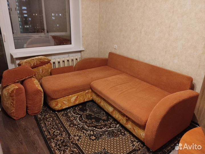 Угловой диван