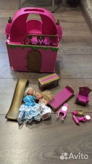 Домик кукольный