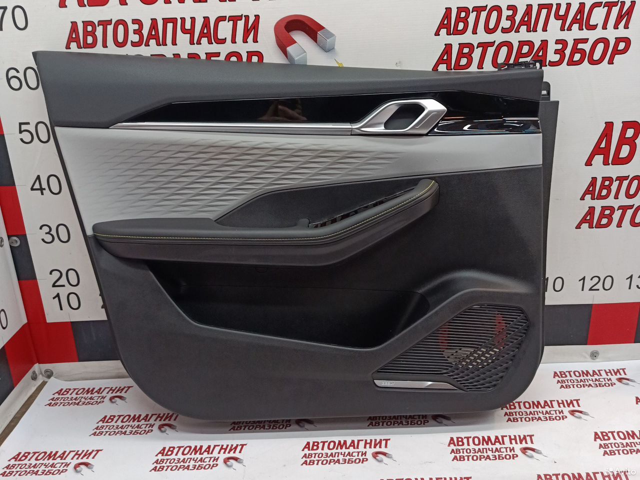Обшивка передняя левая Geely Coolray SX11 рест