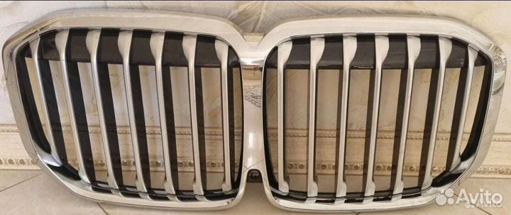 Решетка радиатора BMW X7