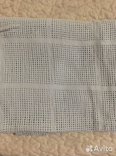 Бортики на кроватку, простыни, плед