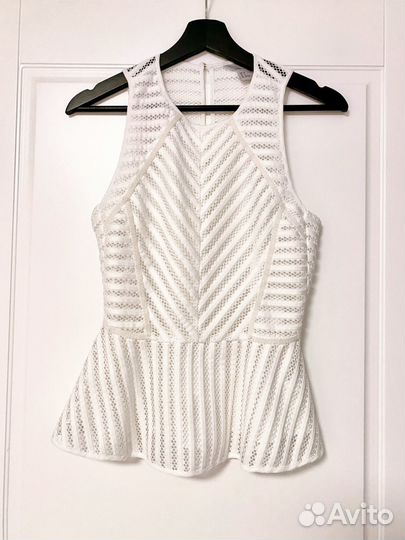 Женский топ белый