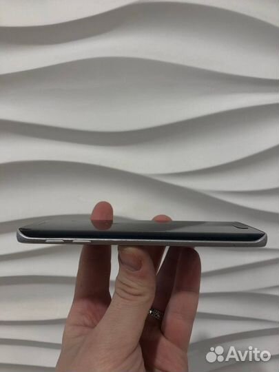 Samsung Galaxy S6 Edge, 3/32 ГБ