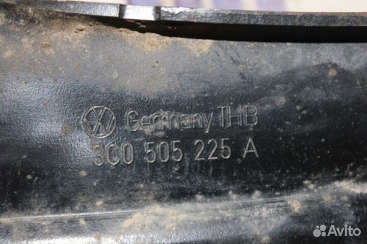 Рычаг задний левый продольный Volkswagen Tiguan