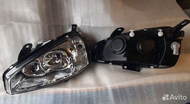 Передняя фара калина 1 новые