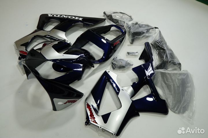 Комплект пластика на Honda CBR 929RR 2000-2001