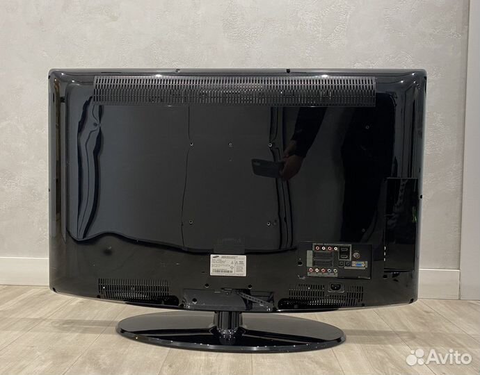Телевизор Samsung LE40R82B