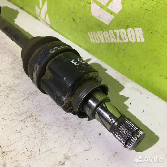 Полуось привод Митсубиси Лансер 10