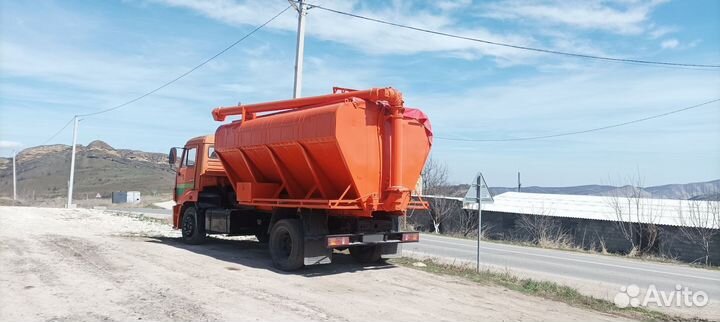 Трактор КАМАЗ ХТХ 215, 2010