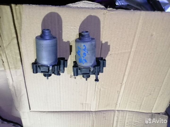 Мотор регулировки сидения Toyota LC200 LX570