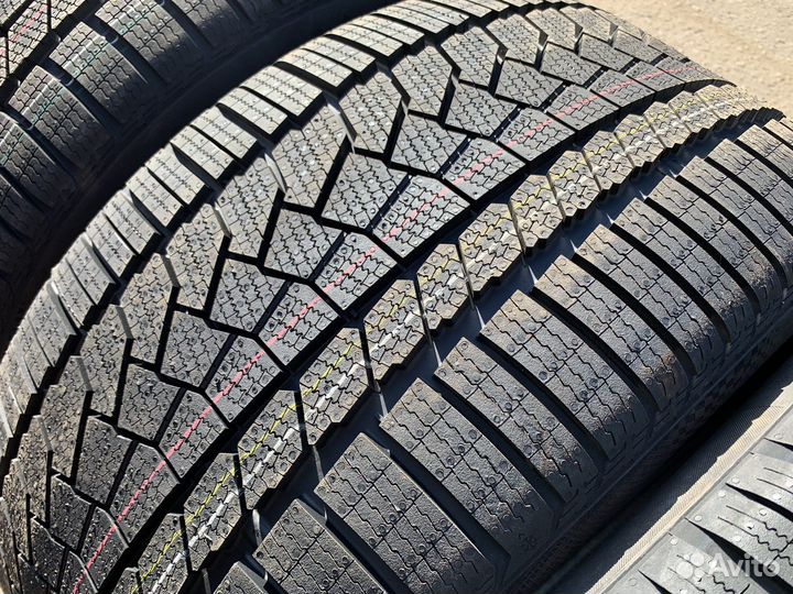Continental ContiWinterContact TS 860S 265/40 R21 и 295/35 R21