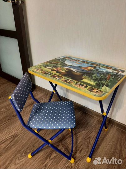 Детский столик и стульчик