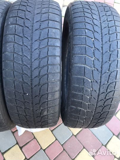 Michelin Latitude X-Ice 235/65 R17 104Q