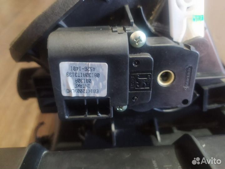 Серво двигатель заслонок печки Chevrolet Aveo 2009