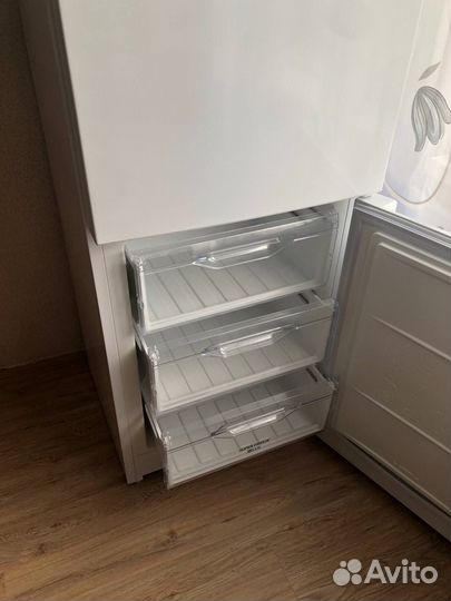 Холодильник indesit no frost
