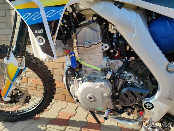 Zuum dx450
