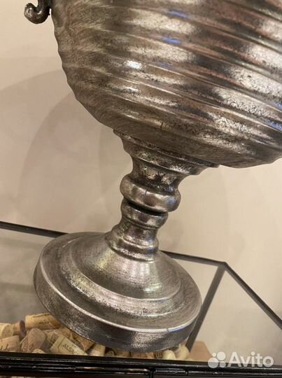 Гигантский вазон/ваза/чаша/кашпо. Новая. Италия