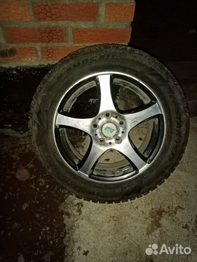 Landsail Ice Star IS33 205/60 R16 102