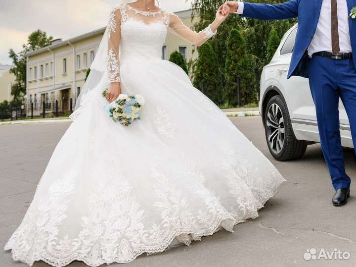 Свадебное платье