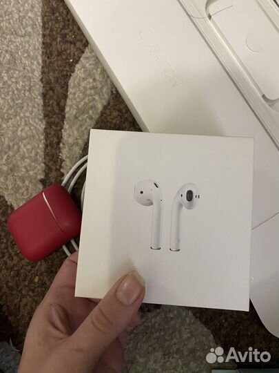 Airpods левый