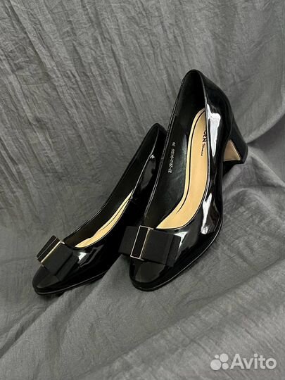 Туфли 35 новые