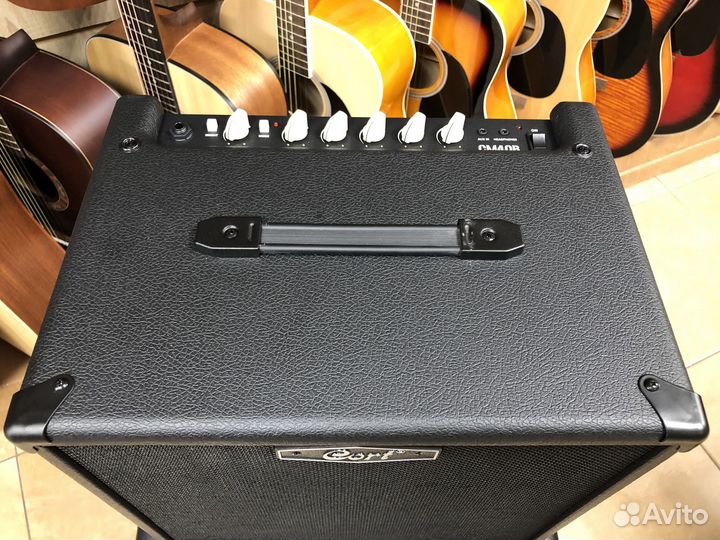 Басовый комбоусилитель Cort CM40B-EU, 40 Вт