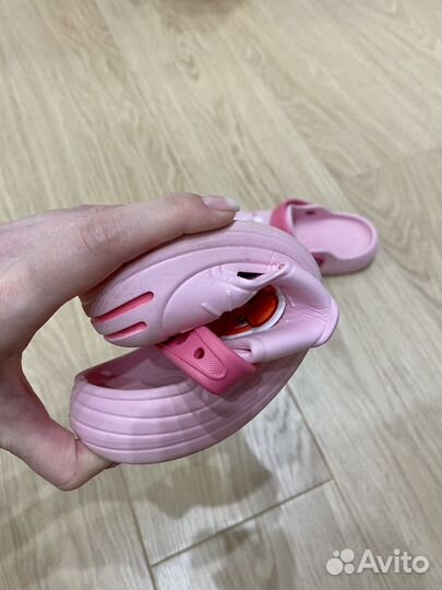 Сабо пляжные (сланцы)