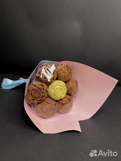 Букет - 7 Пионов из Бельгийского Шоколада