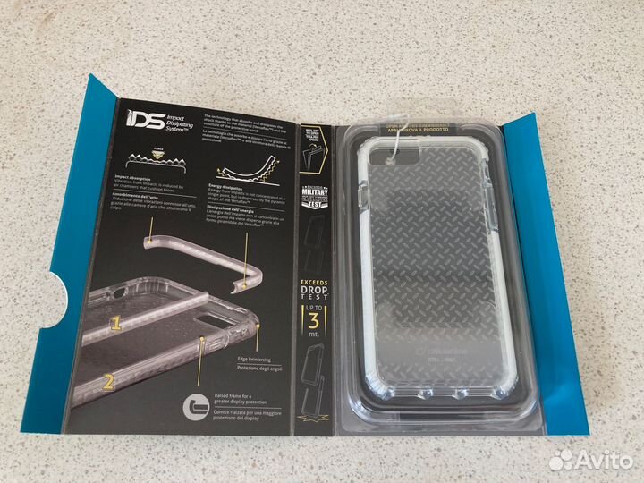 Мобильный телефон