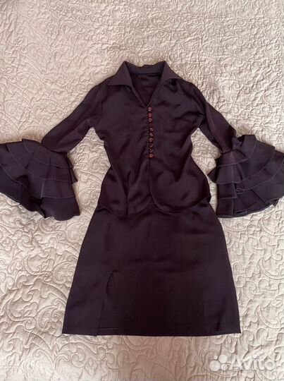 Красивые, нарядные вещи на стройную девушку