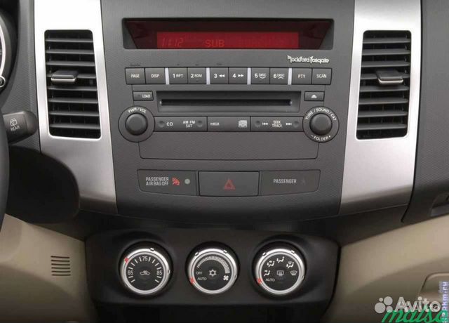 Магнитола mitsubishi outlander xl