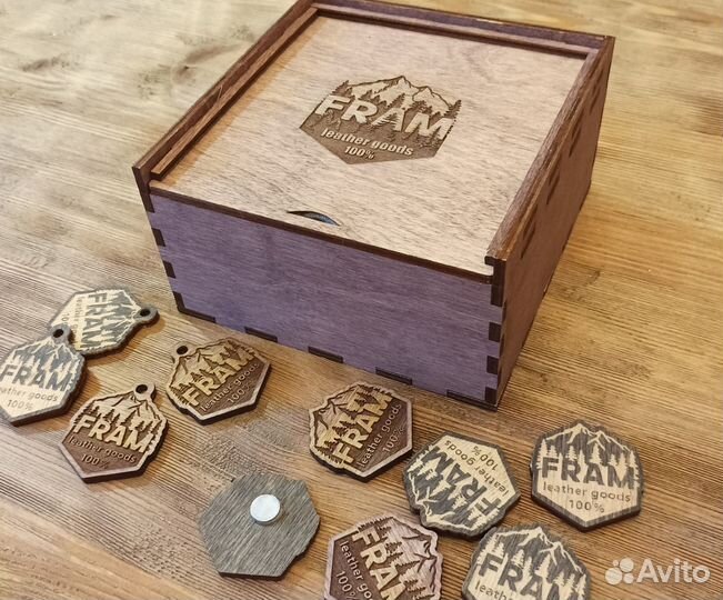Деревянные коробки с крышкой