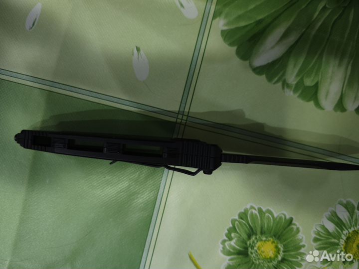 Нож складной майкротек новый в комплекте не мануал