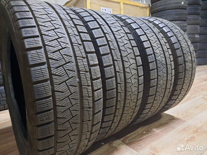 Pirelli Ice Asimmetrico 195/65 R15