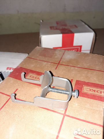 Держатель кабельный BHL2632