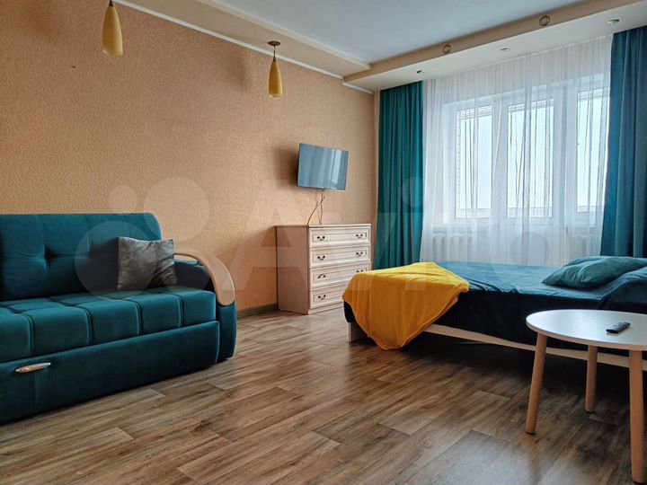 2-к. квартира, 47 м², 10/10 эт.