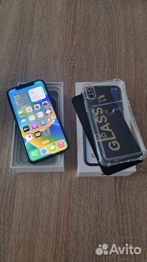 iPhone X, 256 ГБ