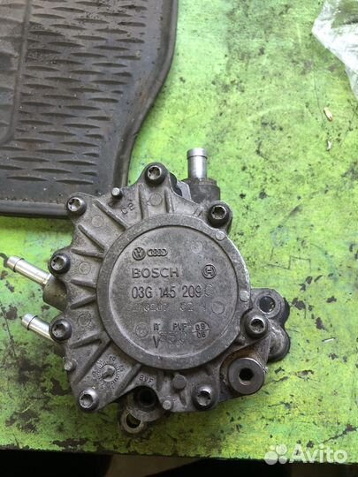 Насос топливный VW B6 Bosch