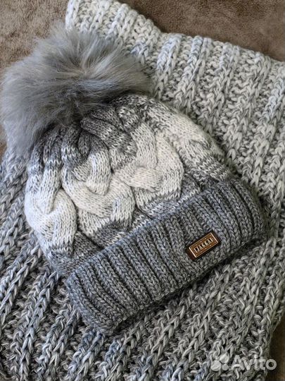 Шапка и шарф новые