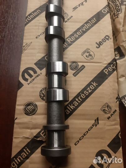 Распредвал впускной 2.4 Крайслер Газель Волга