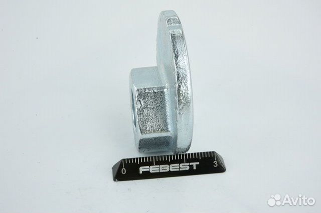 Гайка с эксцентриком