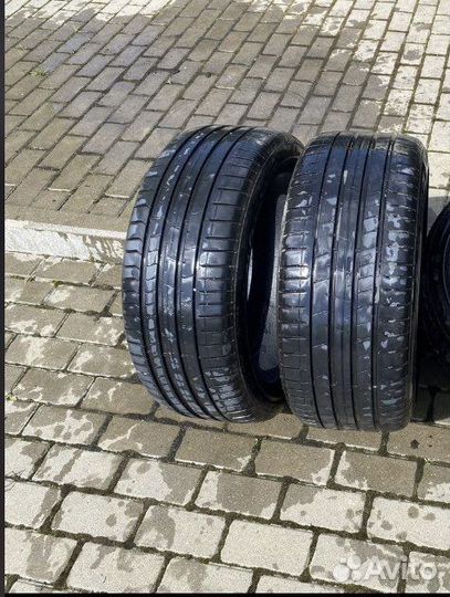 Pirelli P Zero 275/35 R19 100Y